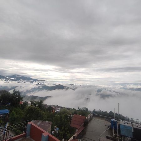 Sarangkot Hotel New Galaxy Pokhara Exterior foto